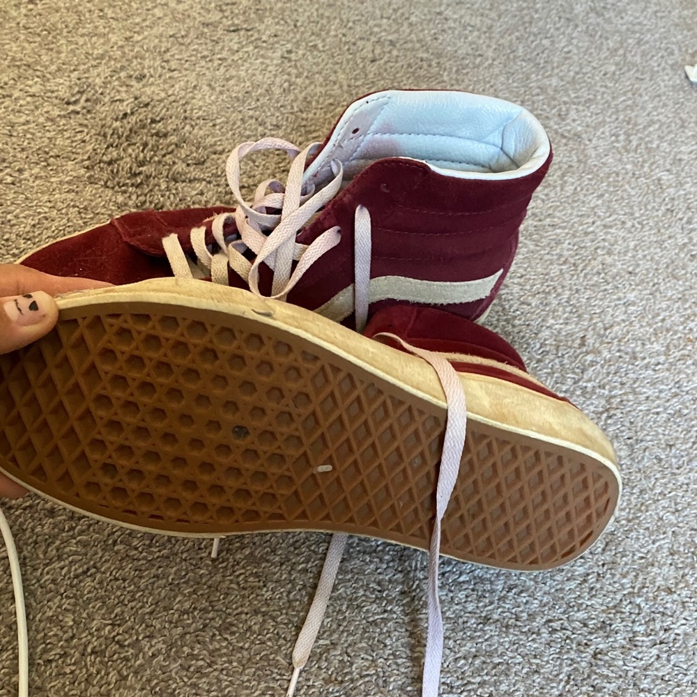 Vans - Picture 2 of 2